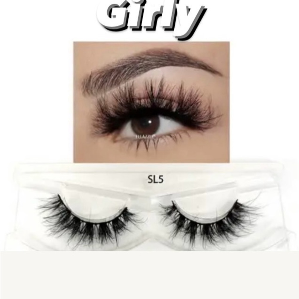 Lashes - Picture 5 of 15